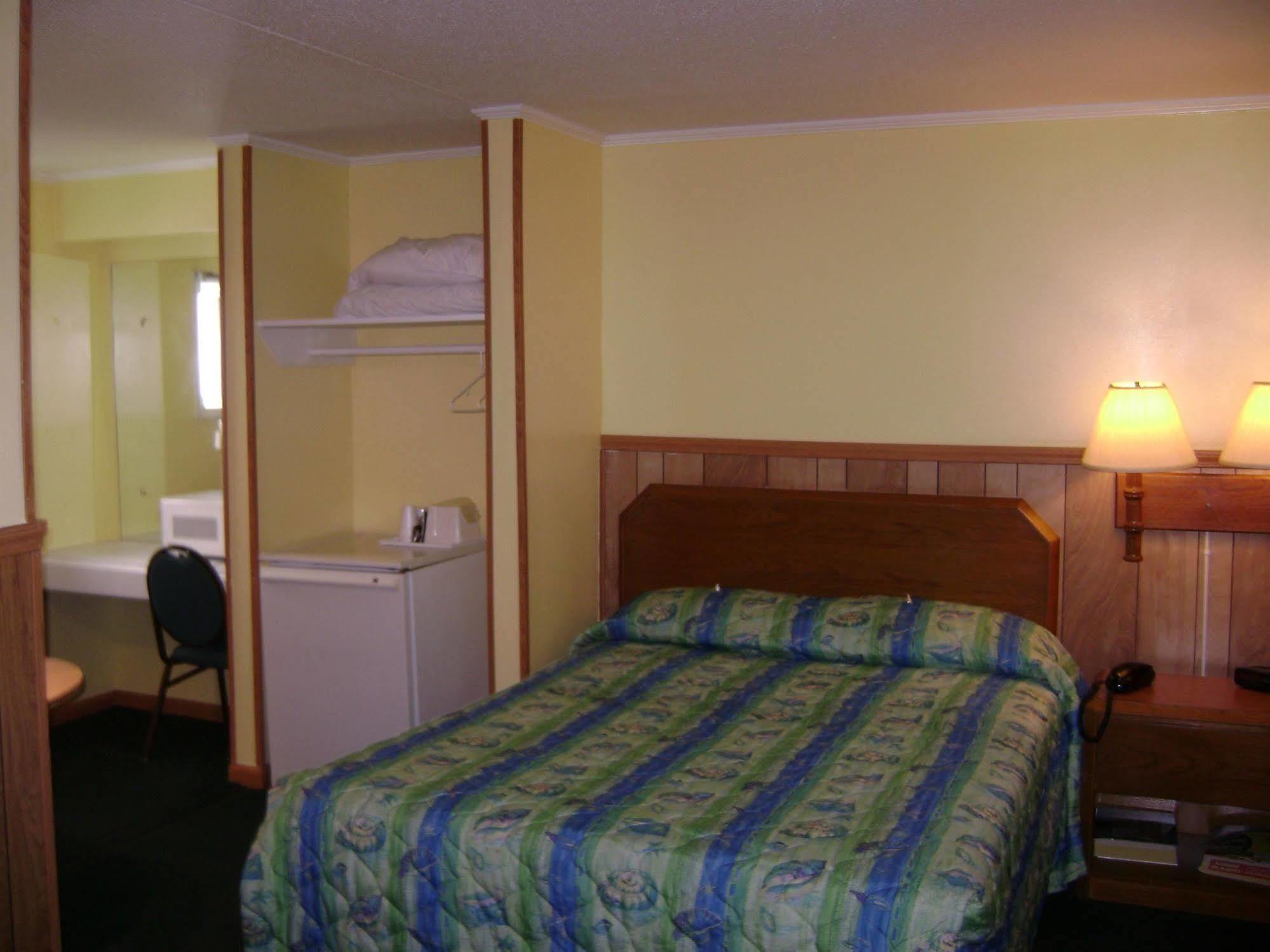 Sea Hawk Oceanfront Motel 默特尔比奇 外观 照片