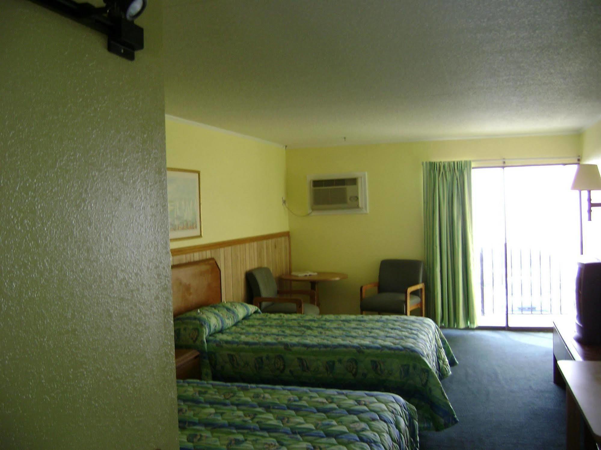 Sea Hawk Oceanfront Motel 默特尔比奇 外观 照片